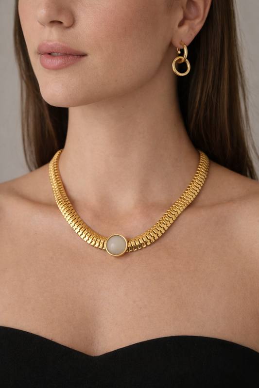 Gold Link Pendant Necklace
