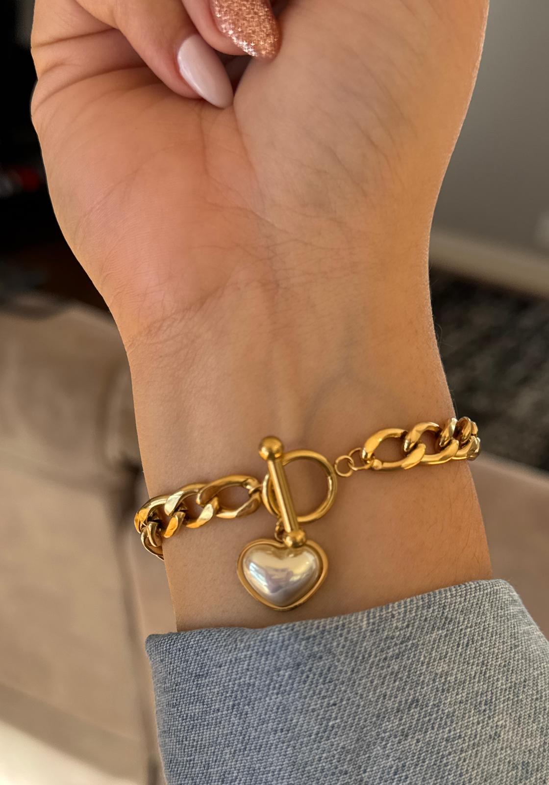 Luxe Heart Toggle Chain Bracelet